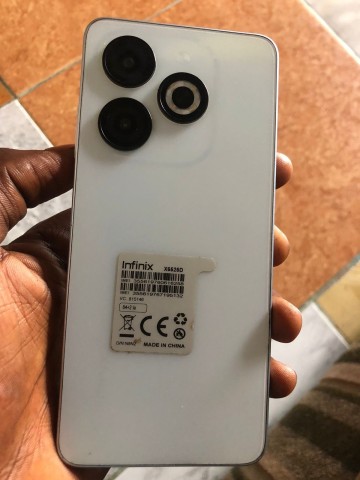Venda Infinix smart 8