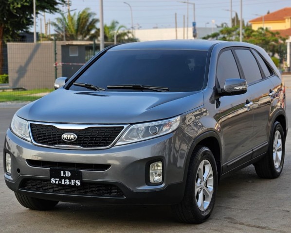 Venda KIA SORENTO SUV