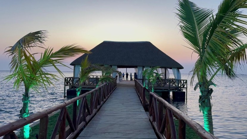 Venda Resort luxuoso a beira mar