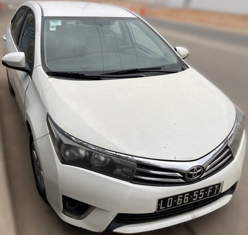 Venda Vende-se Toyota Corolla