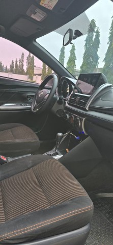 Venda TOYOTA YARIS LIMPO