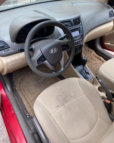 Venda Vendo Hyundai Accent Limpo