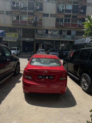 Venda Vendo Hyundai Accent Limpo