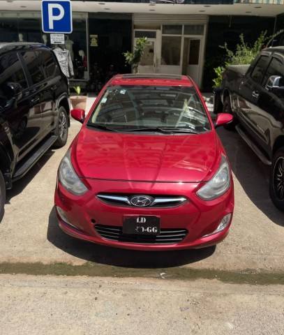 Venda Vendo Hyundai Accent Limpo