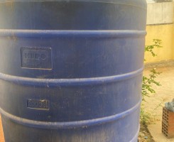 A venda TANQUE DE AGUA - 2000Lt