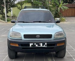 A venda Vendo Toyota RAV4