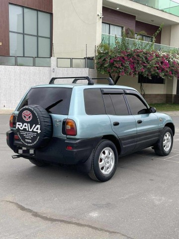 Venda Vendo Toyota RAV4