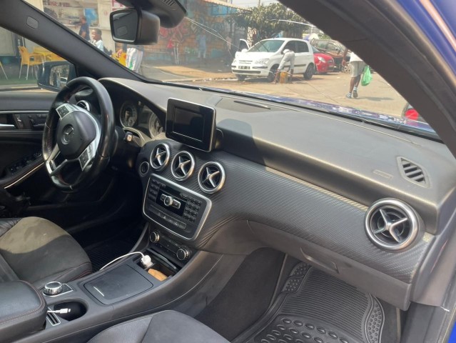Venda MERCEDES BENZ | AMG A200