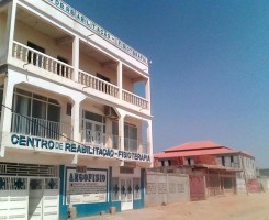 A venda Oportunidade Única: Centro de Reabilitação em Funcionamento e Equipado...