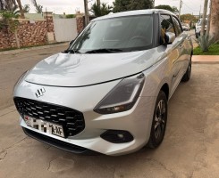 A venda Vendo Suzuki Swift Semi Novo