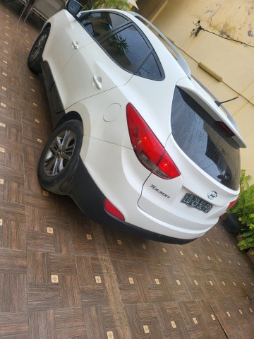 Venda HYUNDAI TUCSON FULL OPTION