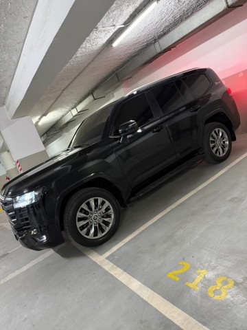 Venda TOYOTA LAND CRUZER GX.RTWIN TURBO V6