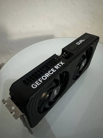 Venda Placa de Vídeo Palit RTX 5060 8GB GDDR7