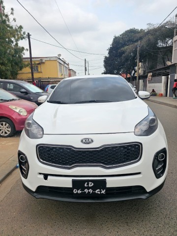 Venda KIA SPORTAGE LIMPO CONTROL NO VOLANTE