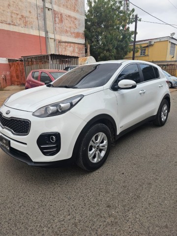 Venda KIA SPORTAGE LIMPO CONTROL NO VOLANTE