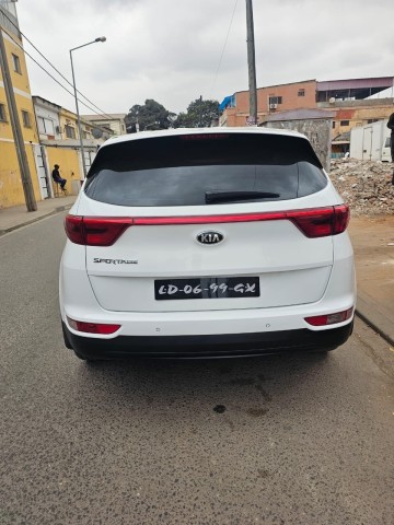 Venda KIA SPORTAGE LIMPO CONTROL NO VOLANTE