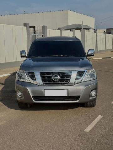 Venda NISSAN PATROL PLATINUN FULL OPTION
