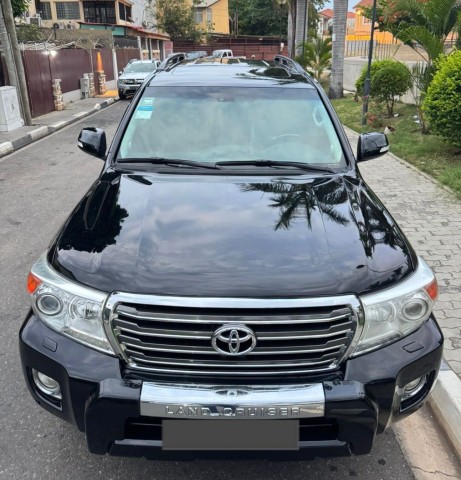 Venda TOYOTA LAND CRUISER VX V8