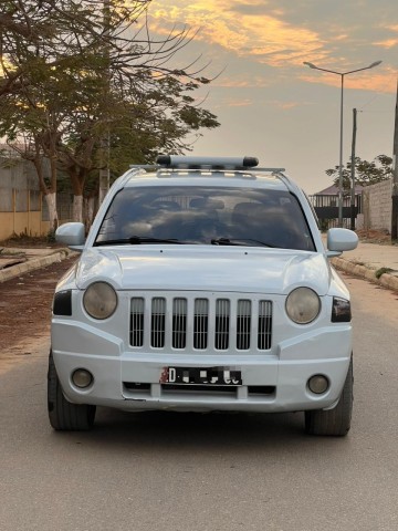 Venda JEEP COMPASS 4x4