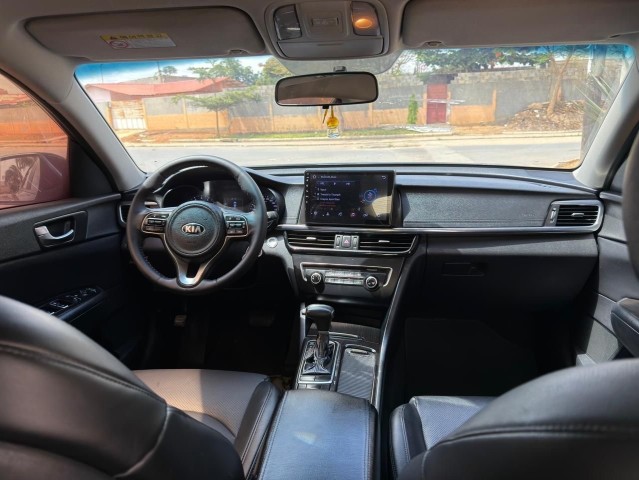 Venda Kia K5 2019