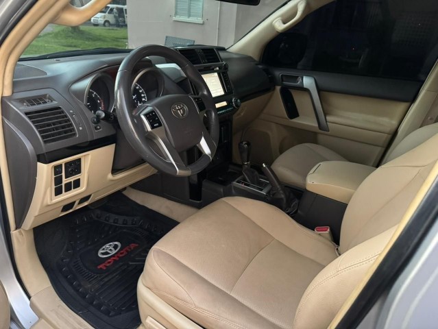 Venda TOYOTA LAND CRUISER PRADO VXR V6