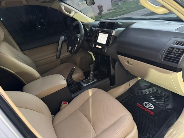 Venda TOYOTA LAND CRUISER PRADO VXR V6