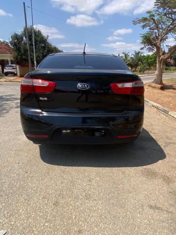 Venda KIA RIO DE MALA