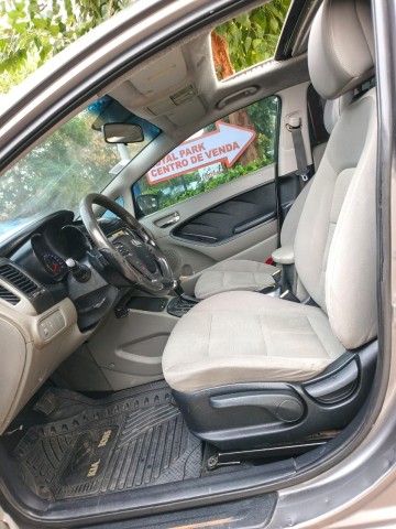 Venda KIA CERATO FUII