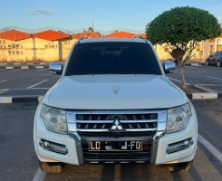 A venda Mitsubishi Pajero série F