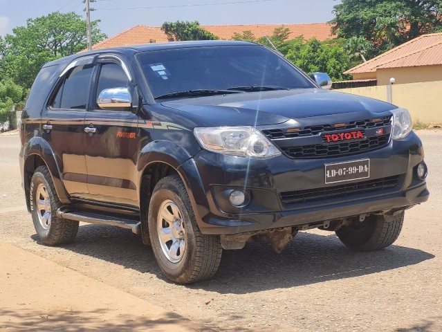 Venda Toyota fortuner