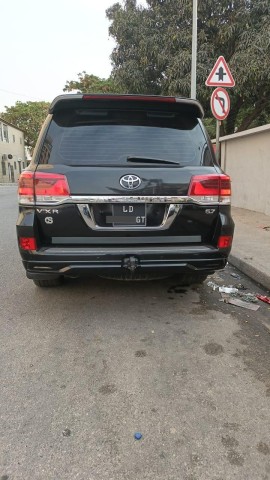 Venda Toyota land Cruise