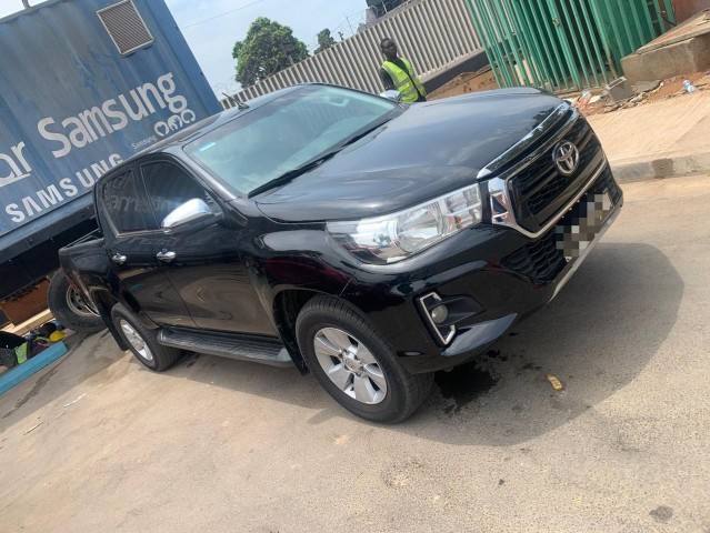 Venda Toyota Hilux