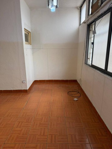 Venda Casa junto ao aeroporto