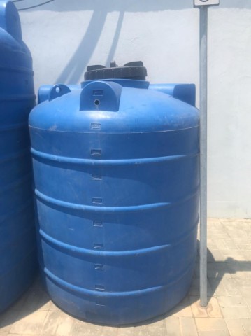 Venda RESERVATORIO HIPOPOTAMO VERTICAL DE 2000 L