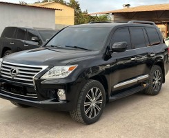 A venda Toyota Lexus