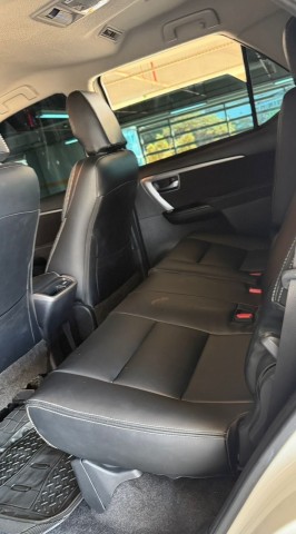 Venda TOYOTA FORTUNER 2023 GASÓLEO