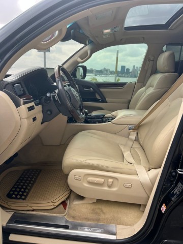 Venda LEXUS 570 SUPER SPORT PLUS V8 5.7