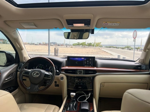 Venda LEXUS 570 SUPER SPORT PLUS V8 5.7