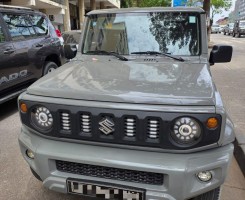 A venda Suzuki jimny