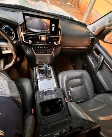 Venda Toyota land Cruise