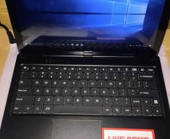 A venda PC Laptop tela digital e removível de 11.6 polegadas