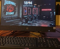 A venda HP 200 G4 22 All-in-One Semi-Novo