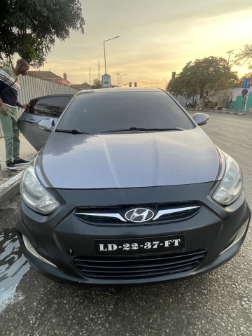 Venda Vendo o meu Hyundai Accent 2014