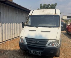 Comprar Vendo Iveco Limpa