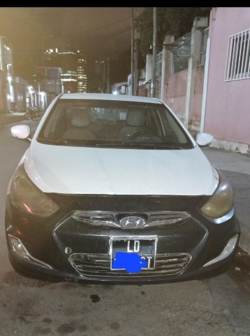 Venda Hyundai Accent 1.2