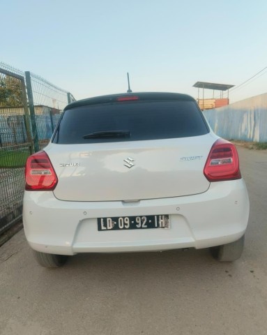 Venda Vendo Suzuki Swift Limpo