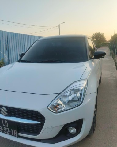 Venda Vendo Suzuki Swift Limpo