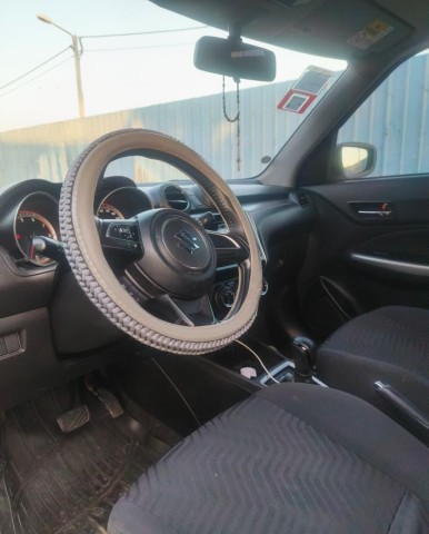 Venda Vendo Suzuki Swift Limpo