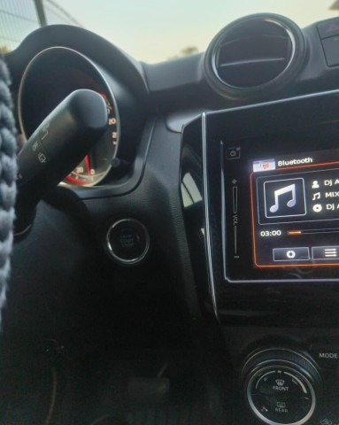 Venda Vendo Suzuki Swift Limpo