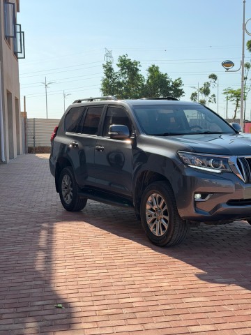 Venda Toyota LandCruiser Prado